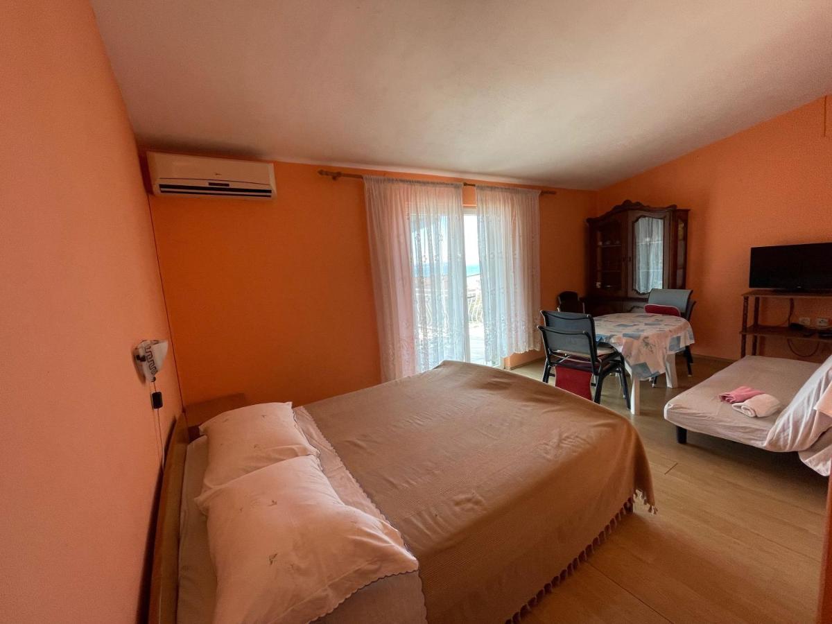 Apartmani Anka I Antonio Drage Exterior photo